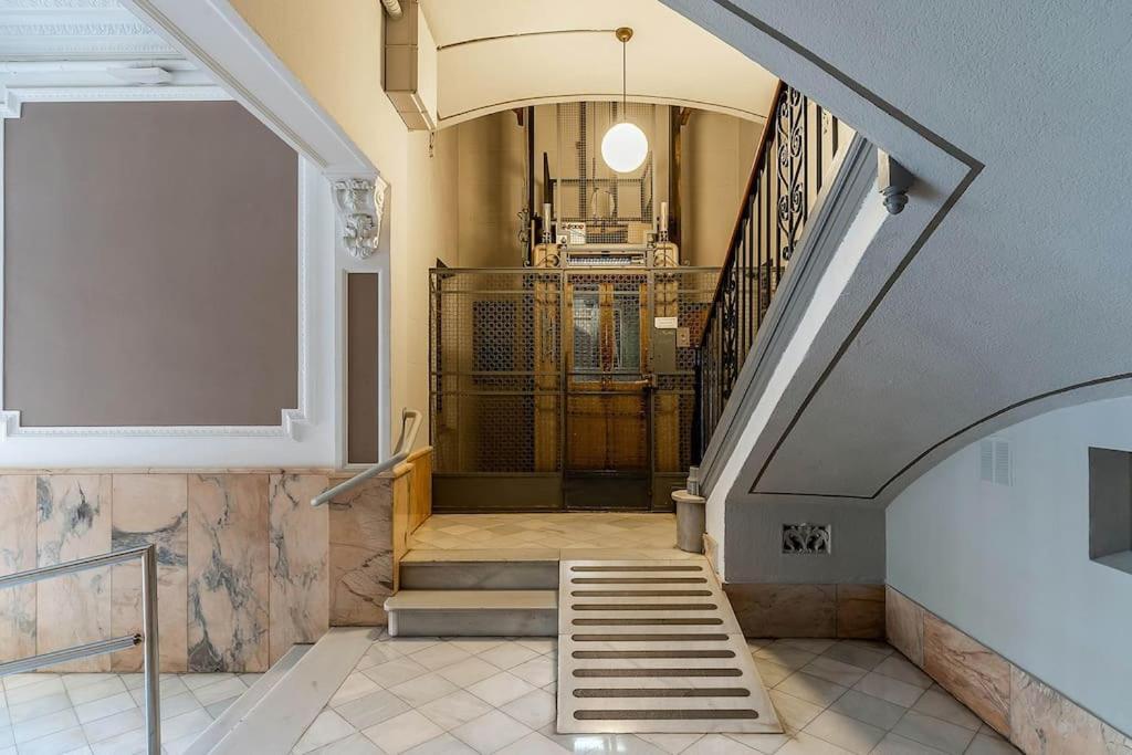 Canela Homes Barcelona Bailen Luaran gambar